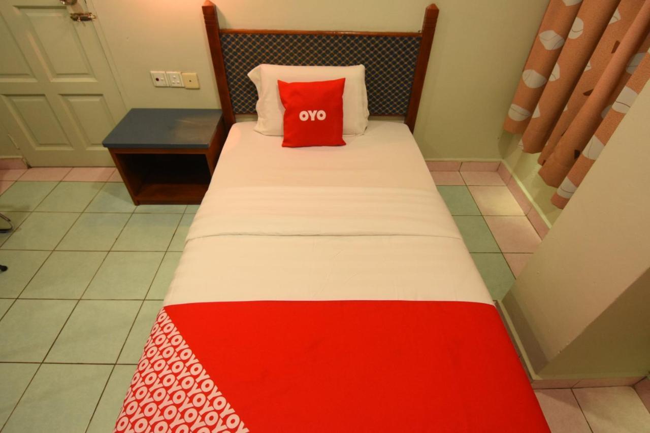Oyo 89642 Highway Inn Mukah المظهر الخارجي الصورة