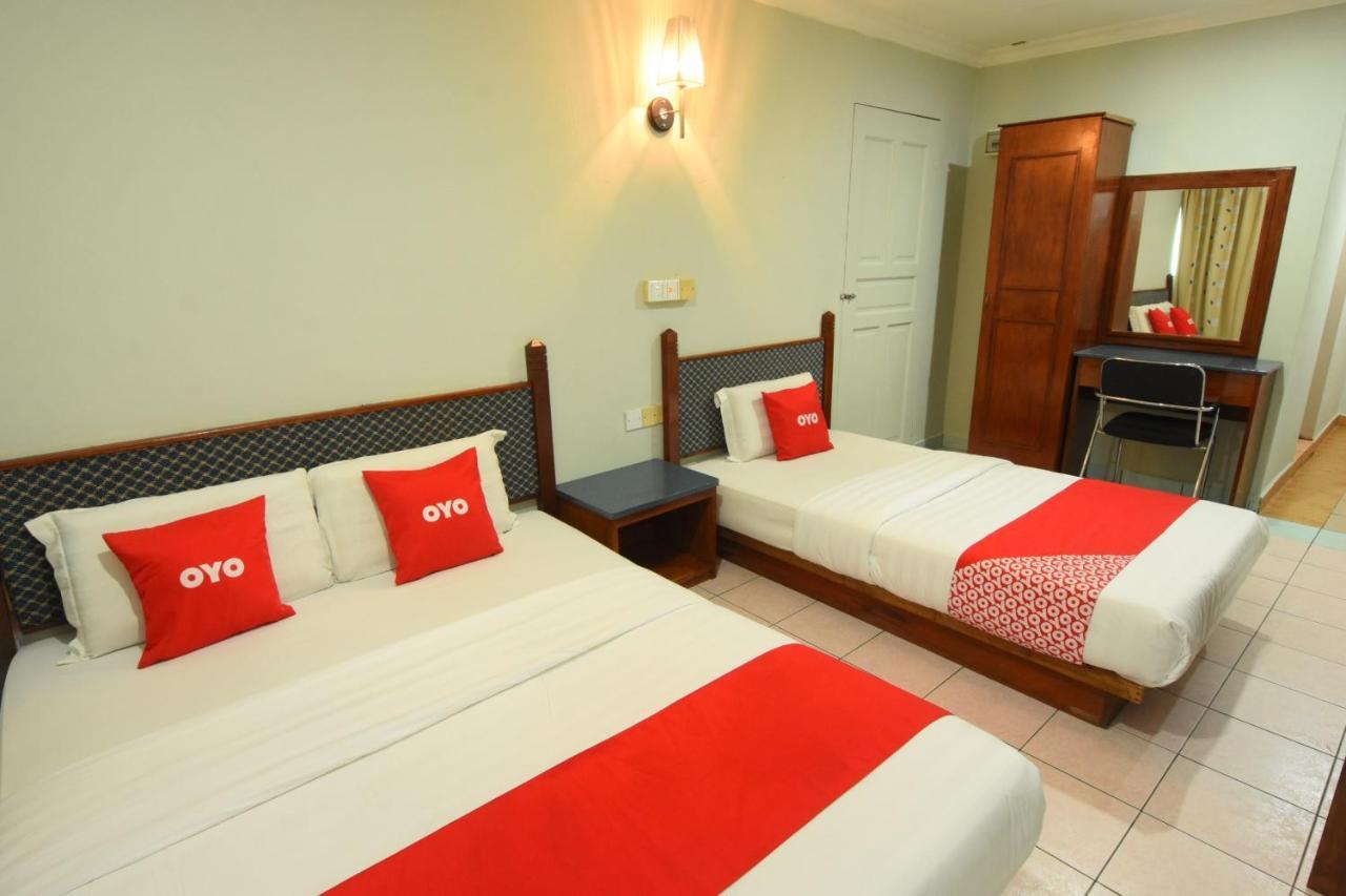 Oyo 89642 Highway Inn Mukah المظهر الخارجي الصورة